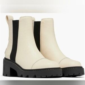 Sorel Joan Now Chelsea Boots Womens 8 Waterproof Croc Embossed Chalk NWT